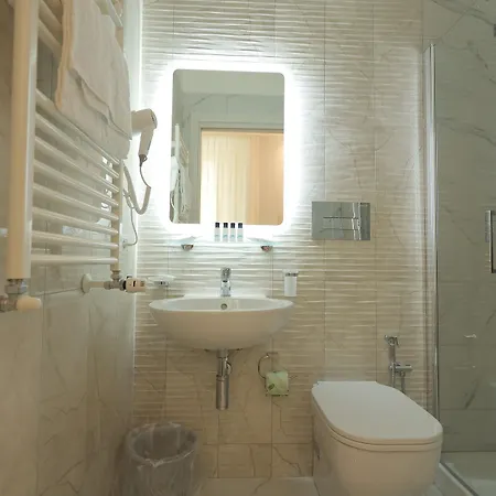 Guest house Napoli's Gold 3*