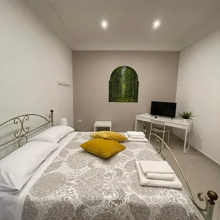 Guest house Napule E ... Naples