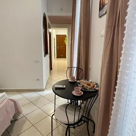 Guest house Napule E ... Naples