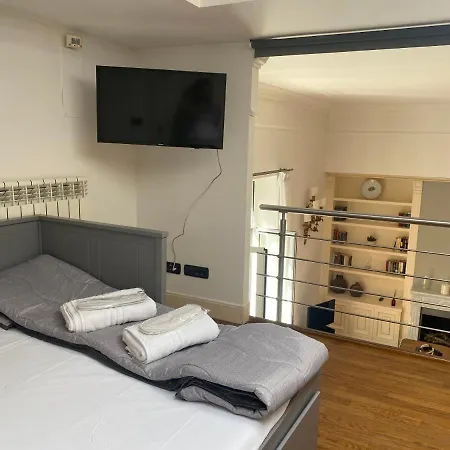 Apartment “la Pinta” Elegante Al Vomero