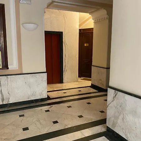 Apartment “la Pinta” Elegante Al Vomero *