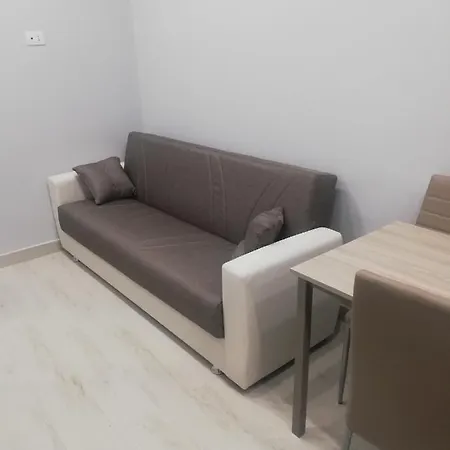Nanni Neapol