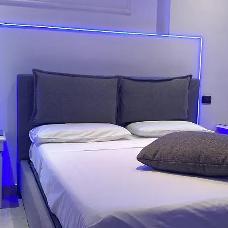 International Garibaldi Bed & Breakfast Napoli