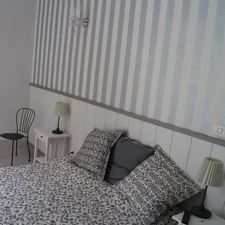 Dei Decumani Alojamento de Acomodação e Pequeno-almoço Nápoles
