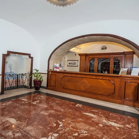B&B 라 파체 3*