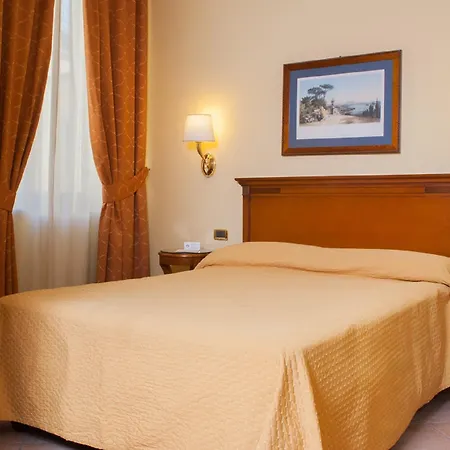 Le Cheminee Business Hotel Naples