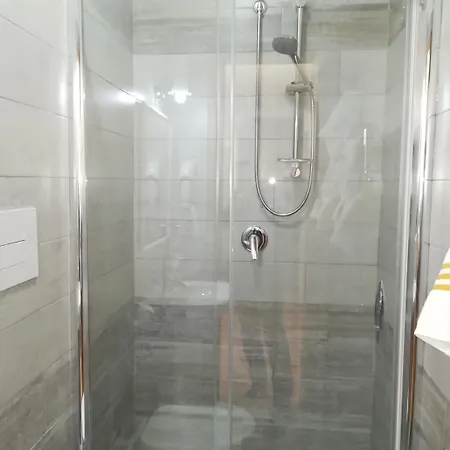 酒店 莱奥帕尔迪酒店 那不勒斯