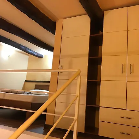 Montesantobed Neapel