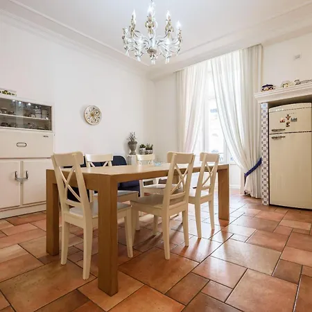 Palazzo Dello Spagnolo Appartement Naples