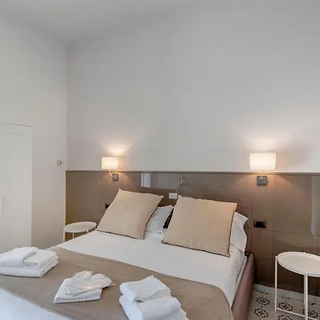 Fiorentina Hotel Neapol