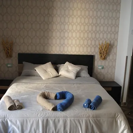 Vacanze Partenopee - San Liborio Naples