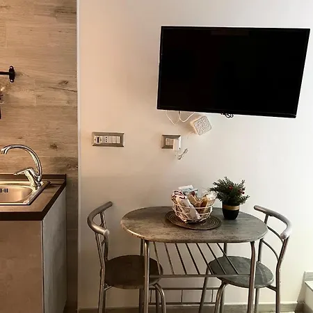 Bed & Breakfast La Casa Di Raffaele Centro Napoli