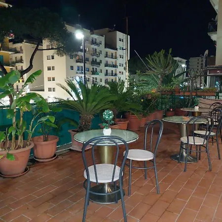 Homestay Domus Cesare Naples