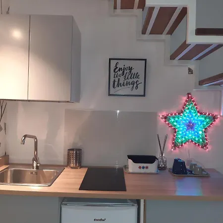 Apartman La Casa Di Flo Nápoly