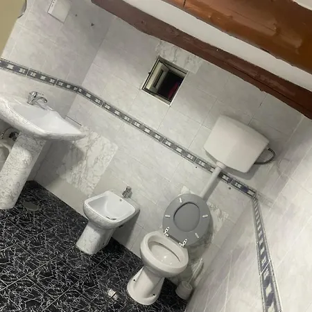 Casa Vacanza La Serenella * Nápoles