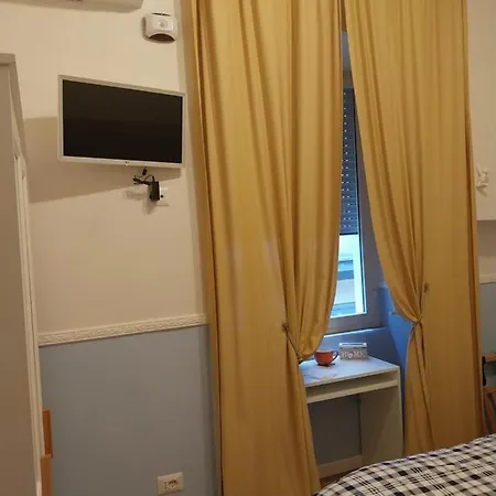 Fra&fra's Nel Cuore Del Centro Storico Di Apartment Naples