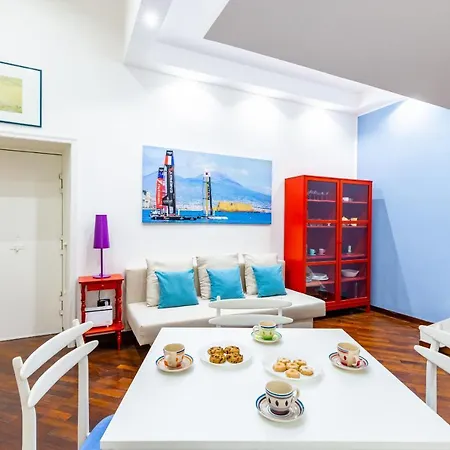 Mezzanine Studio In Mergellina By Wonderful Italy Appartamento Napoli