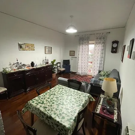 Comfy Apartment *