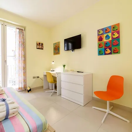 Πανσιόν Casa Gifuni Νάπολη
