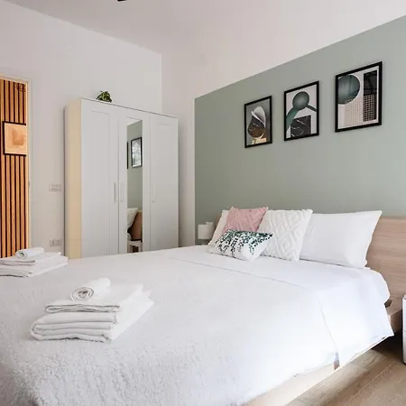 Junior Apartament Neapol
