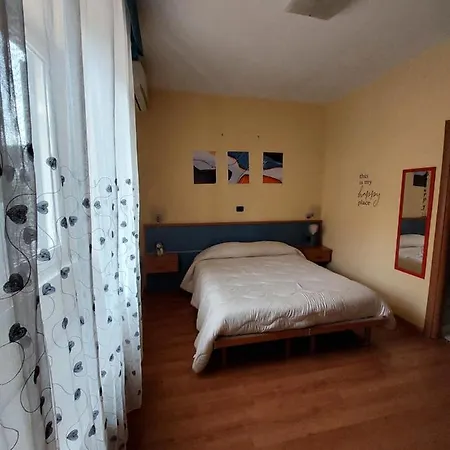 Domus Cesare Homestay Naples