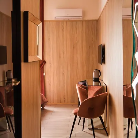 Kore Luxury E Napels