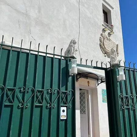 Marechiaro House *