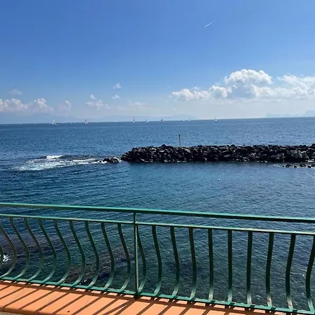 Marechiaro House Bed & Breakfast