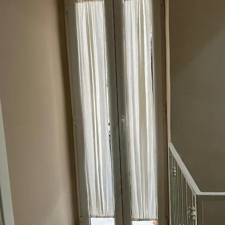 La Petite Maison Apartment *