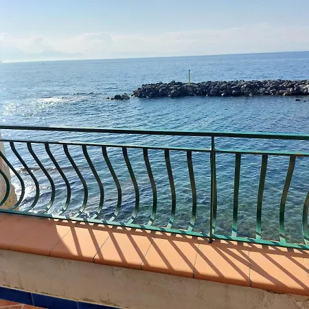 Marechiaro House Bed & Breakfast