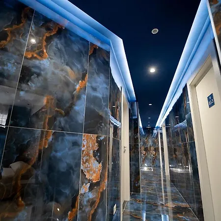 P.c. Boutique H. Vesuvius, Centro, By Clapa Group