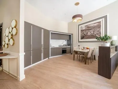 Piazza Luxury Nel Cuore Di Appartamento