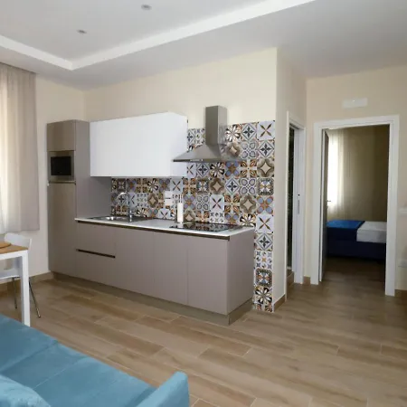 Salotto Vomero 7 Appartement *