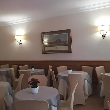 酒店 莱奥帕尔迪酒店 那不勒斯
