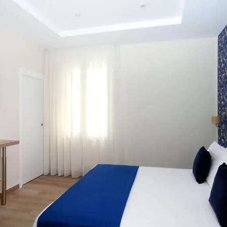 Salotto Vomero 7 * Napels