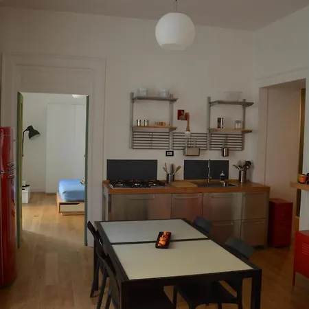 Casa Flora Al Corso Appartamento Napoli