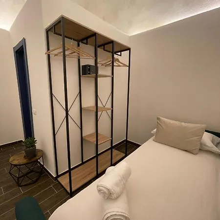 Palazzo Belmosto Bed and Breakfast *