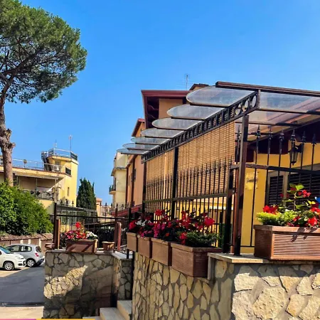 Casa Nennella Con Parcheggio Auto Gratuito In Loco *
