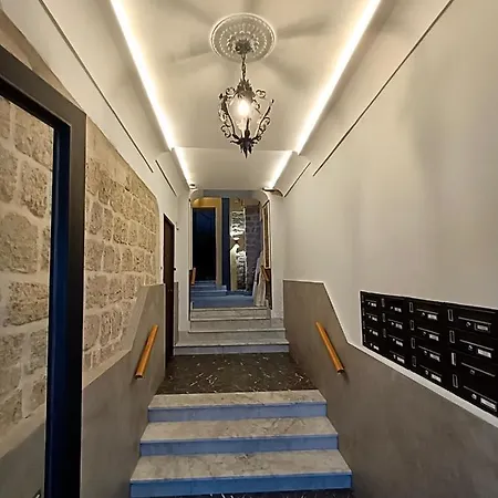 Apartament Ruggiero's *