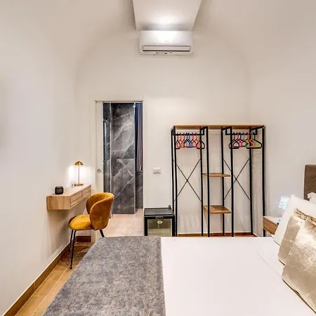 Domus Partenopea נאפולי