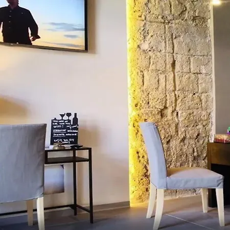 Hotel Ideal Walk