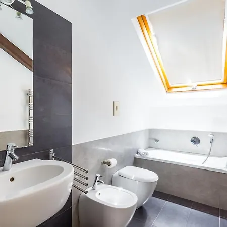 Apartment Attico Al Duomo By Napoliapartments