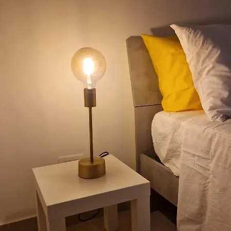Le Stanze Di Veronica Bed & Breakfast *