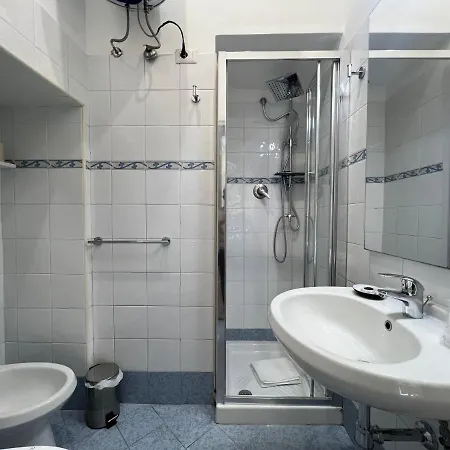 לינה וארוחת בוקר Relais Ranieri *