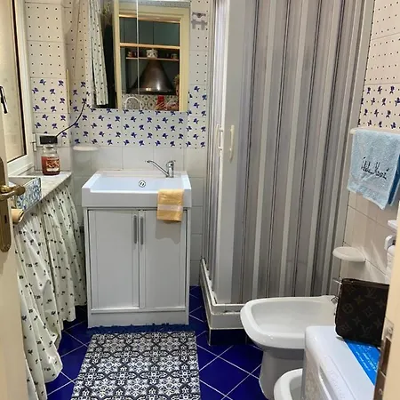 Dana House * Napoli