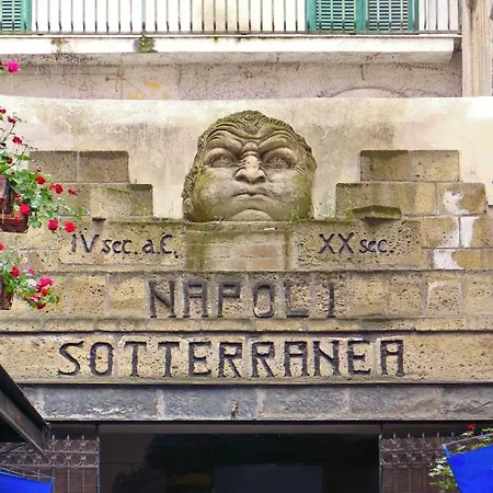 Alex Mary * Naples