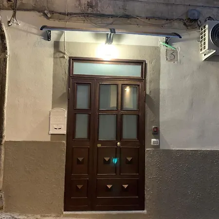 Il Basso Di Donna Assunta Appartement