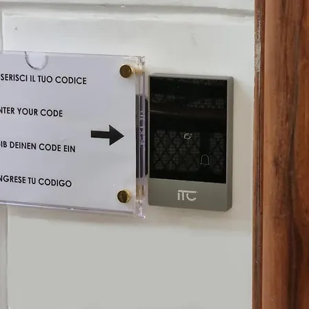Lagi Nápoles