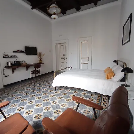 La Casa Nova Naples