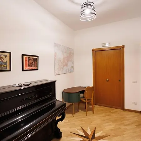 Dante Studio Super Apartment Naples